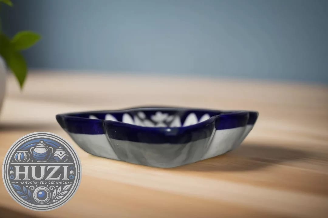 Trinket Leaf Server HuZi